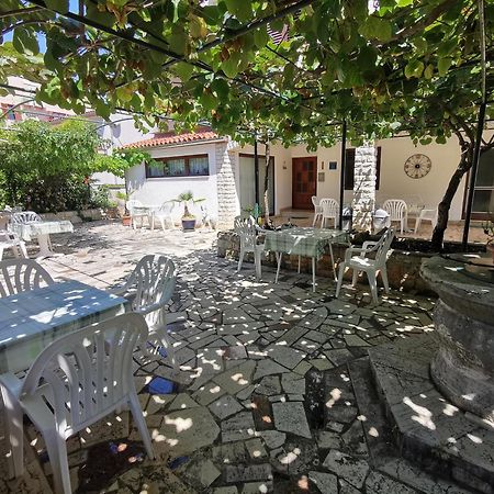Bed And Breakfast Ritosa โปเรช ภายนอก รูปภาพ